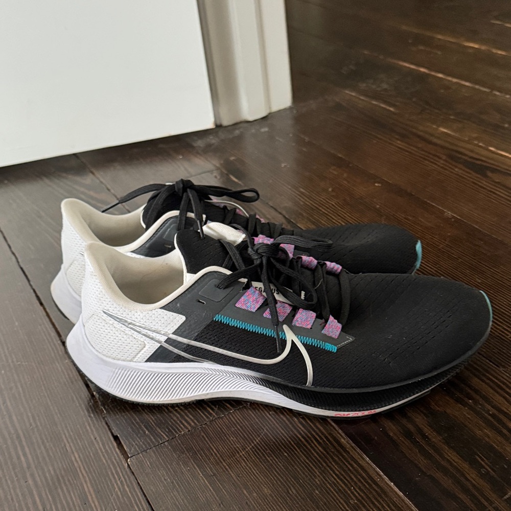 Nike Air Zoom Pegasus 38 Sneakers